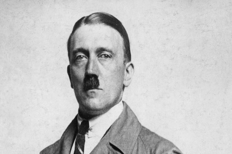 1 Tìm hiểu nhanh về tiểu sử Adolf Hitler là ai?